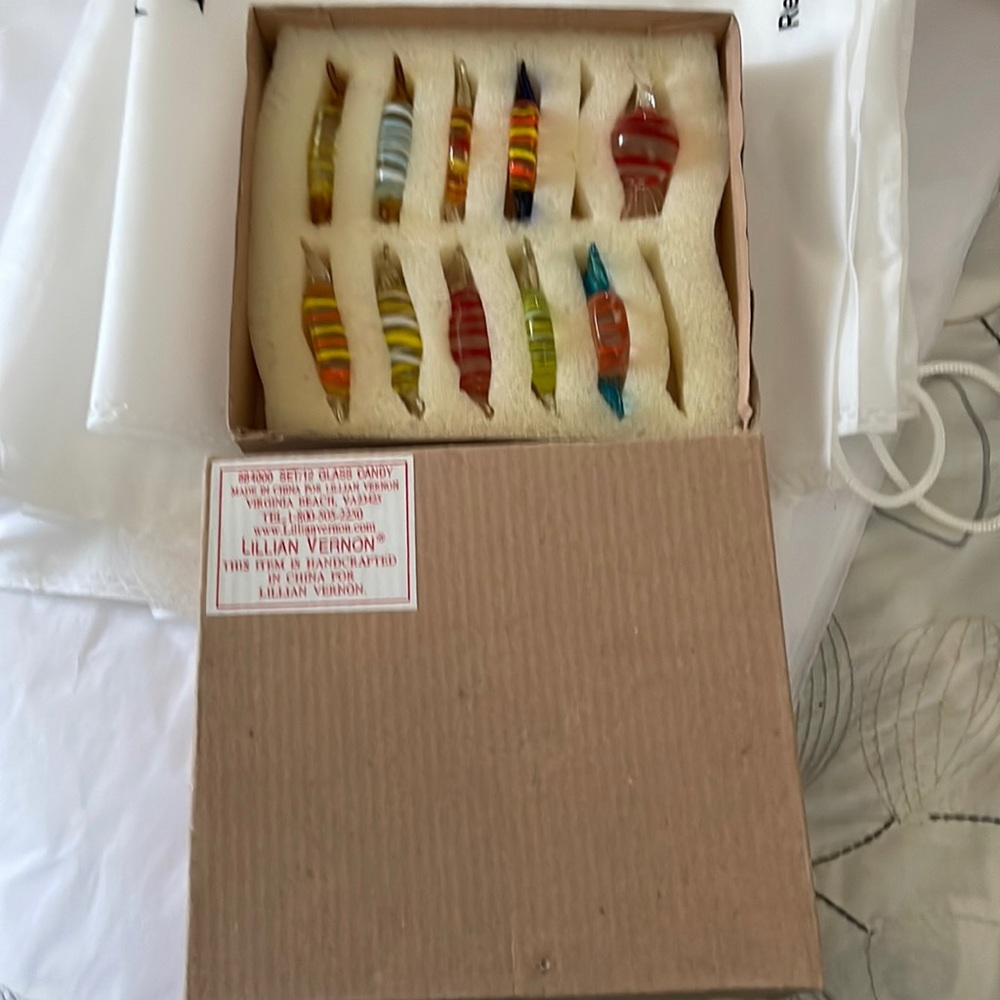 Lillian Vernon set of 10 glass candy pieces.